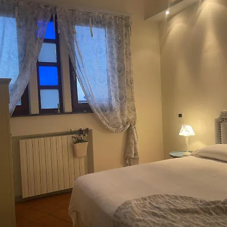 Soprana By Agenzia Solturelba *